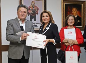 Atatürk ve Ankara temalı sergi açılışı_Karapürçek Gazetesi