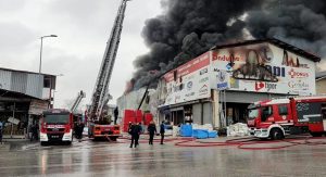 Ankara Sitelerde yangın_Karapürçek Gazetesi