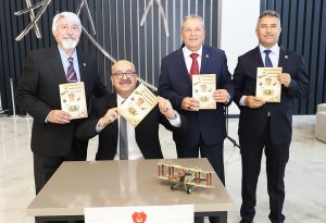 Mustafa Kılıç son kitabı ile astsubay camiasını_Karapürçek Gazetesi