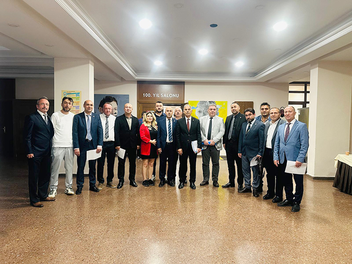 A Ü YETKİLİ SENDİKA DEĞİŞTİ_Karapürçek Gazetesi