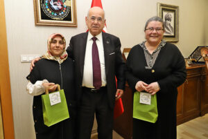 ANKESOB da Anneler Günü kutlandı_Karapürçek Gazetesi