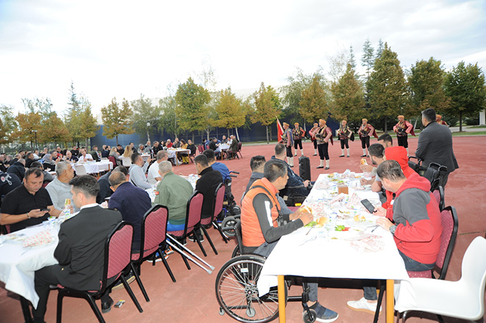 Seymenli 19 Eylül Gaziler Günü kutlaması_Karapürçek Gazetesi