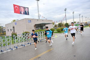 ALTINDAĞ’DA 29 EKİM COŞKUSU BAŞLADI_KARAPÜRÇEK GAZETESİ