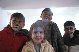 ÇANKAYA BELEDİYESİ’NDEN KARAHASANLI ÇOCUKLARINA KARNE ŞENLİĞİ_Siteler TV