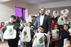 ÇANKAYA BELEDİYESİ’NDEN KARAHASANLI ÇOCUKLARINA KARNE ŞENLİĞİ_Siteler TV