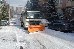 ÇANKAYA’DA KAR MESAİSİ_Karapürçek Gazetesi